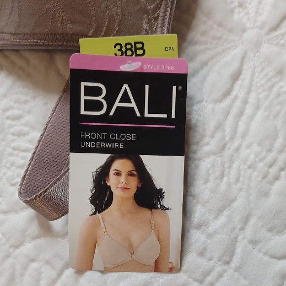 NWT Bali Women's Underwire Front Close Bra - Warm Steel - Picture 2 of 5